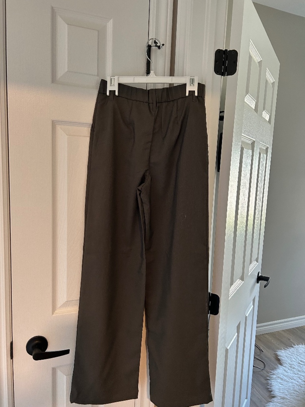 NWT Wide Straight Leg Pants